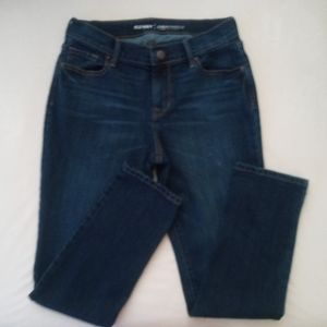 Old Navy Curvy/Profile Mid Rise Jeans Size 4 Short